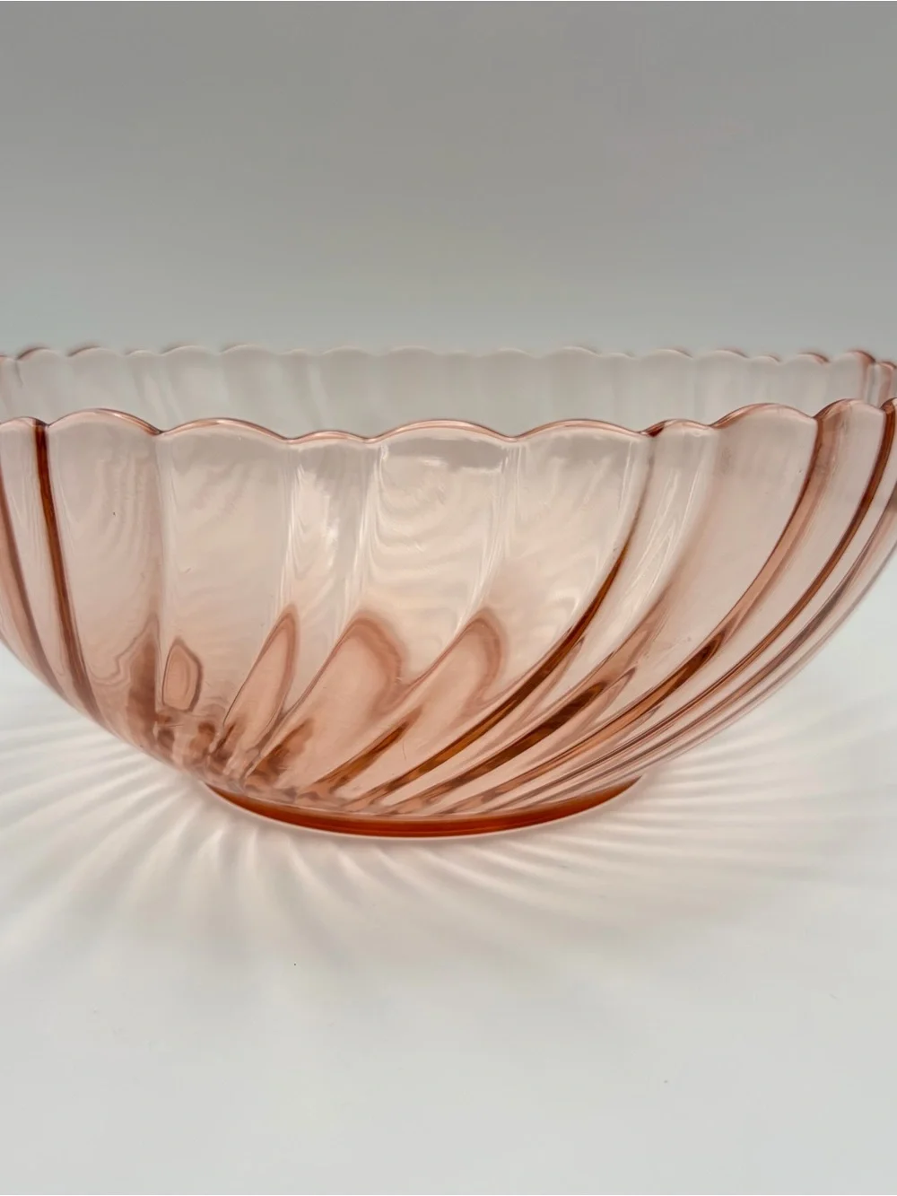 Vintage Arcoroc Rosaline Pink Swirl Glass Bowl France Scalloped Rim 9”